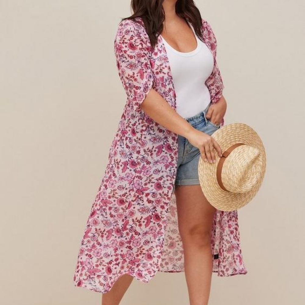 Torrid floral chiffon kimono